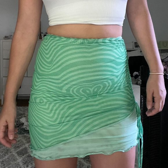 Tiger Mist Green Zebra Pattern Skirt - Picture 2 of 7